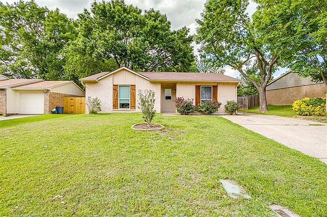 1st image of 2331 Idlewood Dr