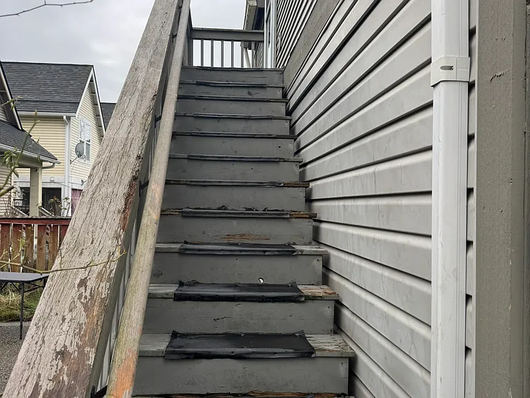 stairs to unit