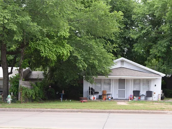 711 N Broadway St, Tecumseh, OK 74873