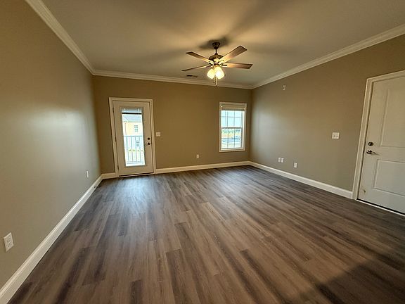 5th image of 331 Hillview Mills Blvd #113