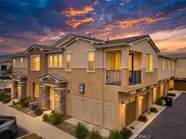 16620 Wyndham Ln #12, Fontana, CA 92336