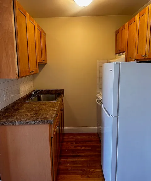 483 Newport Ave #2 — Photo 6
