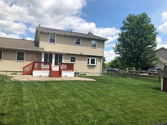Rear of house facing deck