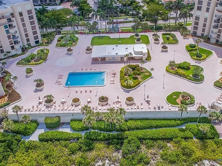 3215 Gulf Shore Blvd N #704N — Photo 24