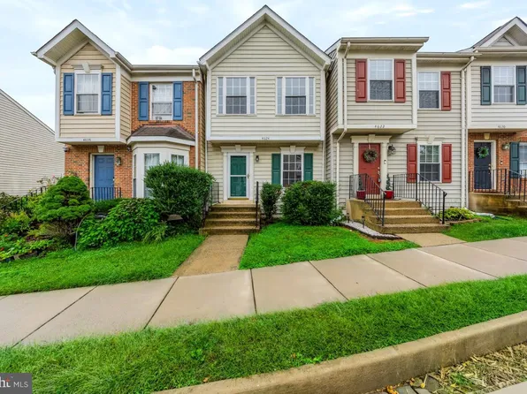 4624 Flatlick Branch Dr, Chantilly, VA 20151