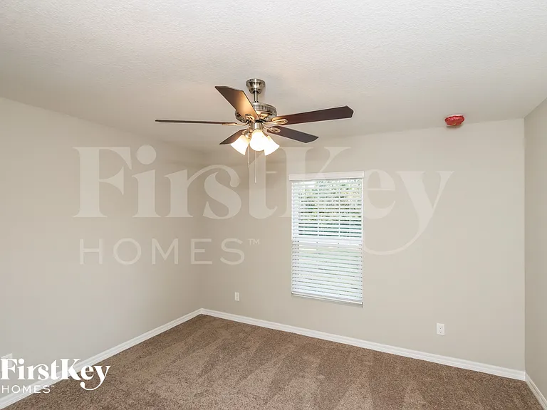 1161 Pluto St SE — Photo 12