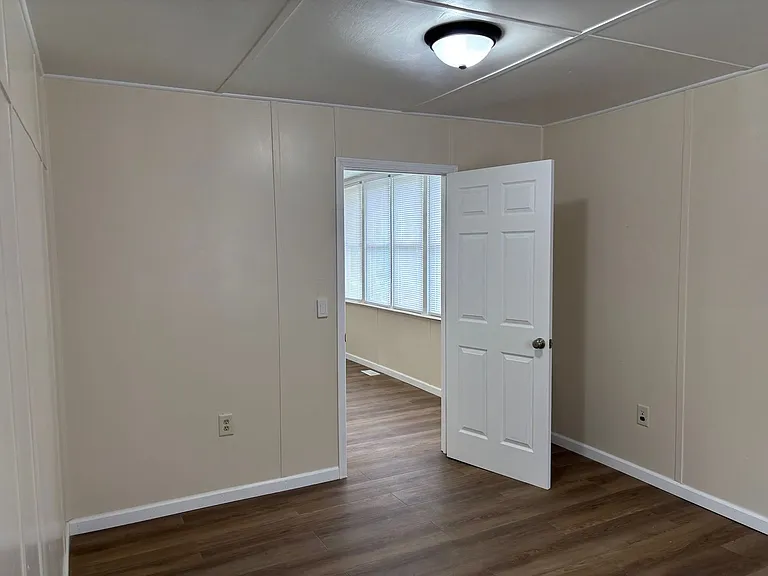 212 Astran Dr — Photo 14