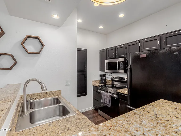 9711 E Mountain View Rd #1526 — Photo 13