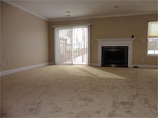 4th image of 6 Lakeview Dr #1425