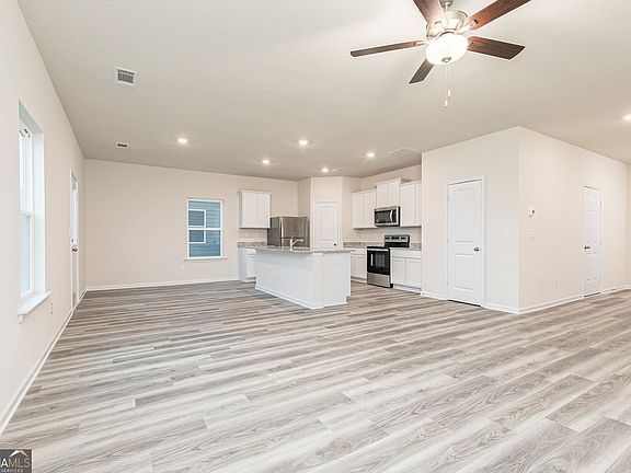 6th image of this home