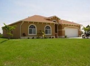 303 Paisley Ave, Lehigh Acres, FL 33974