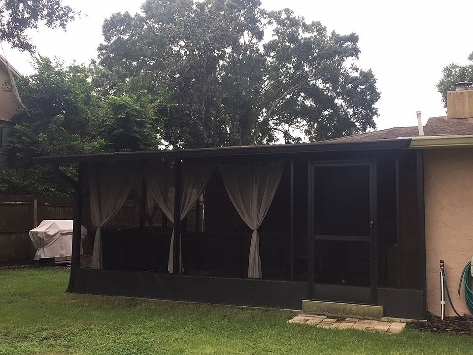 1st image of 961 Waverly Dr