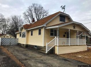 1002 Trinity Ave, Schenectady, NY 12306