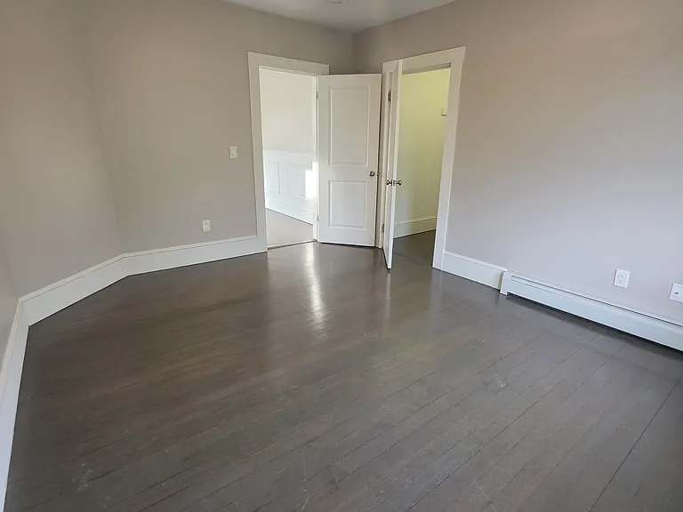 95 Mitchell St #3W — Photo 10