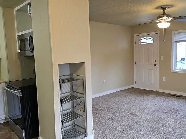2531 Stephenson Ave #A — Photo 16