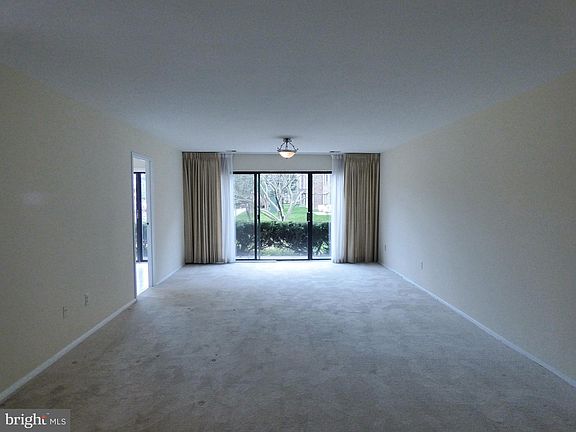 4th image of 3031 Borge St APT 104