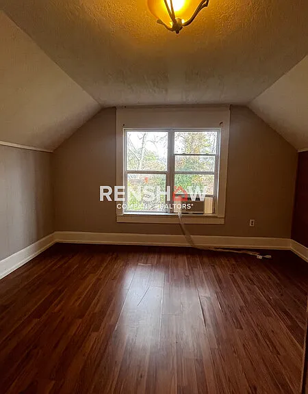 1817 Edward Ave — Photo 16