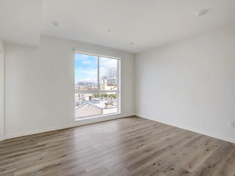 2783 Francis Ave — Photo 30