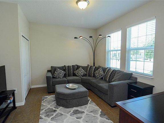 4th image of 570 Morgan Wood Dr