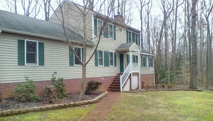 1st image of 4066 Jefferson Woods Dr