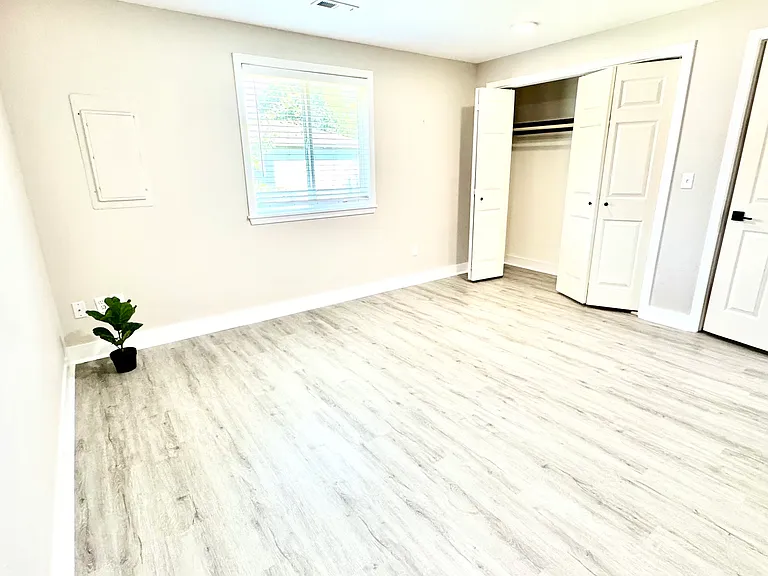 4511 S Donald Ct — Photo 20