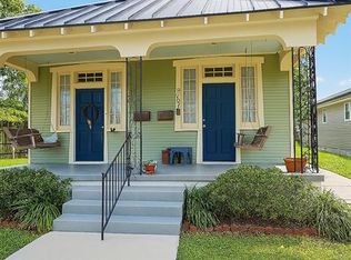 5726 Rosemary Pl, New Orleans, LA 70124