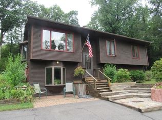 135 Fomer Rd, Southampton, MA 01073