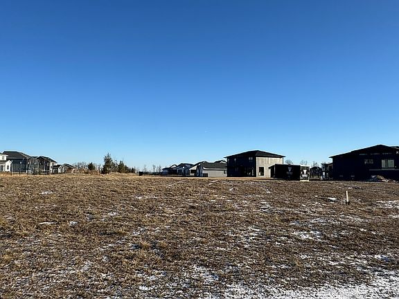 3rd image of 421 Mason Dr Lot 60-3