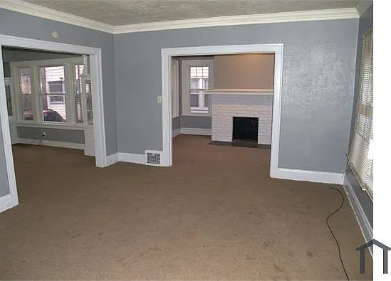 1612 Eddington Rd #UPSTAIR — Photo 7