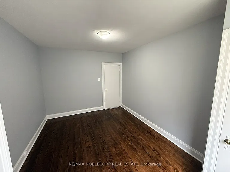 1377 Bayview Ave #1 — Photo 9
