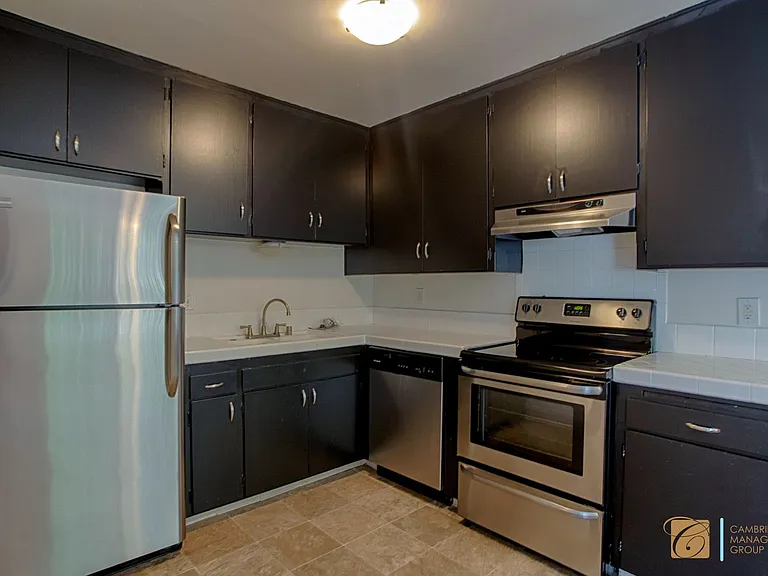 4140 Cleveland Ave — Photo 3