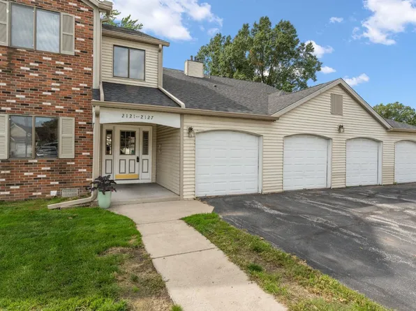 2121 Tupelo Ln, Chesterton, IN 46304