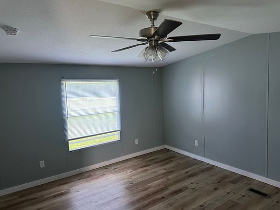 2nd image of 199 Seays Rd