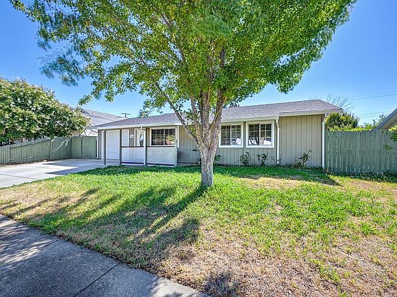 3rd image of 7944 Bellingrath Dr