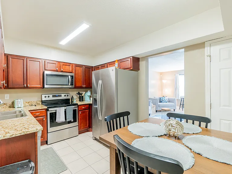 123 Alabama Ave NW #C — Photo 7