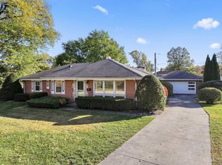 1437 E Emmerson Ln, Mount Prospect, IL 60056