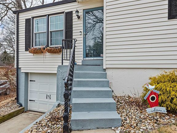 2nd image of 1274 Avery Ct