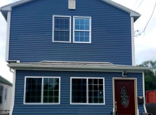 628 4th St, Watervliet, NY 12189