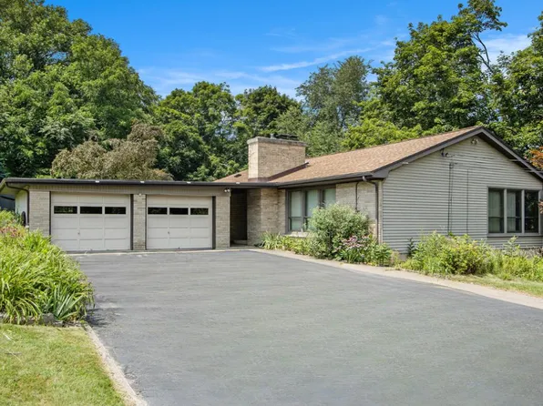 5030 Merryview Dr, Portage, MI 49024