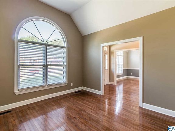 5th image of 14013 Earlwood Dr SE