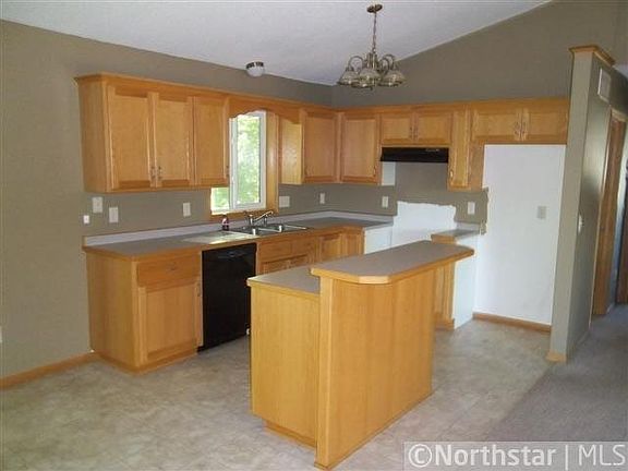 5th image of 755 Lewis Avenue