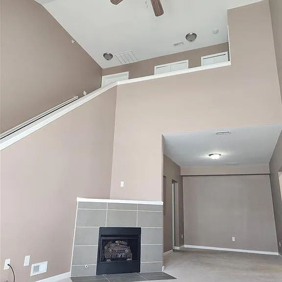 18106 Addington Dr — Photo 36