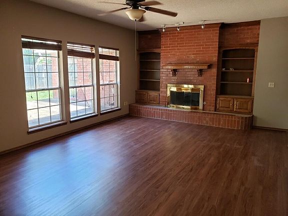 3rd image of 6325 Westpark Dr