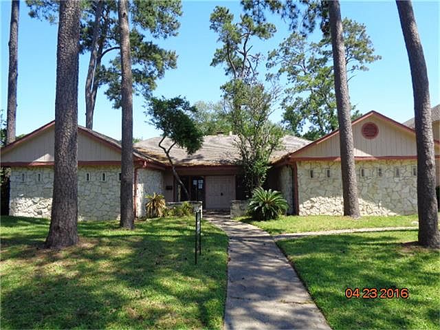 1st image of 126 Lazywood Ln