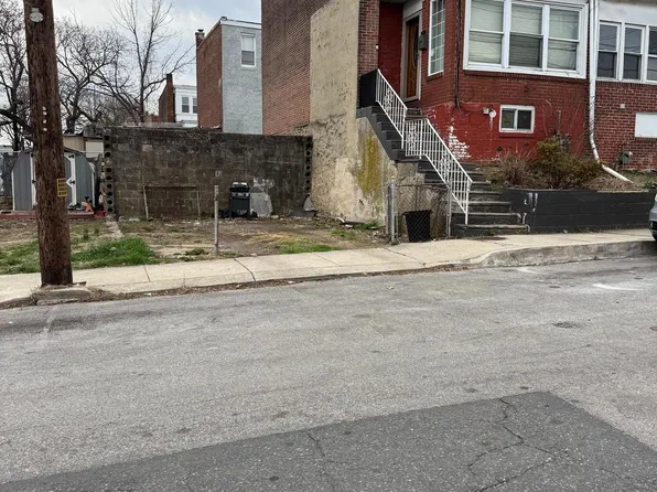 614 Fern St, Darby, PA 19023