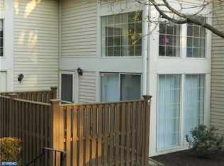 53 Brookside Ct #53, Horsham, PA 19044