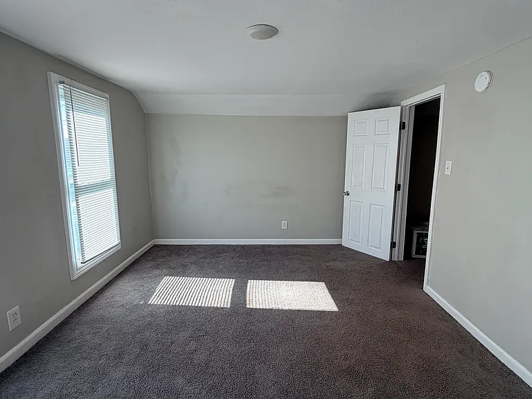 1304 Utah St — Photo 21