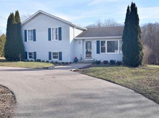 1 Sparrow Dr, Westerly, RI 02891