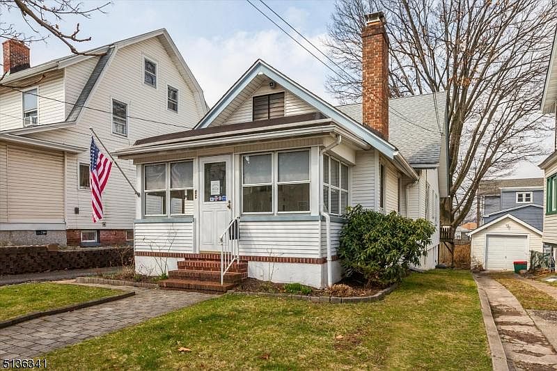 1st image of 78-80 Beaumont Pl #80