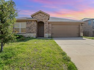 2266 Tombstone Dr, Forney, TX 75126